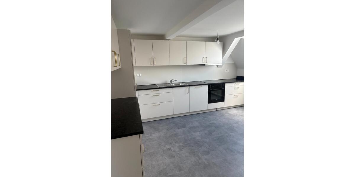 Etagenwohnung Bad Buchau - 4 Zimmer, 110 m&sup2;, 960&euro; | Angebot:25893590