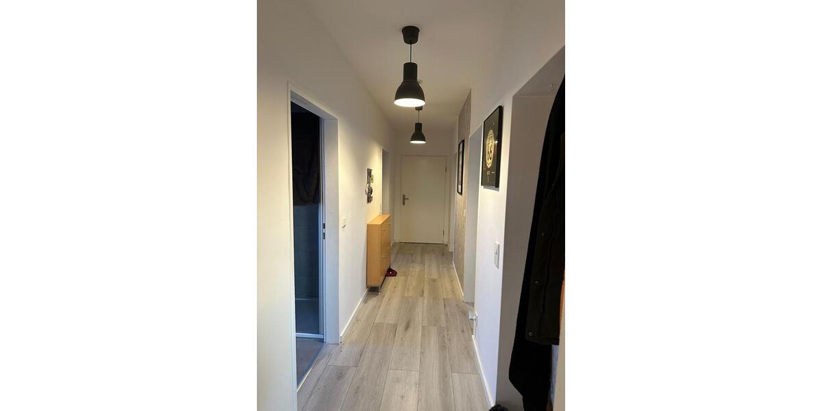 4 Zimmer Dachgeschosswohnung klimatisiert 4 zimmer