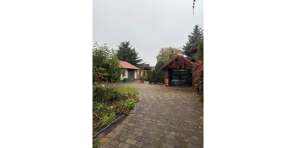 Haus mit Garten und Pool zur Miete 4 zimmer