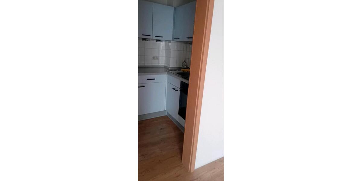 Etagenwohnung Selb - 1 Zimmer, 37 m&sup2;, 330&euro; | Angebot:26677234