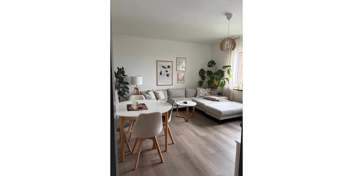 Etagenwohnung Hüllhorst - 4 Zimmer, 90 m&sup2;, 850&euro; | Angebot:26535336