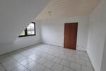 Dachgeschoßwohnung Duisburg Hochheide - 2 Zimmer, 90 m&sup2;, 896&euro; | Angebot:26068541