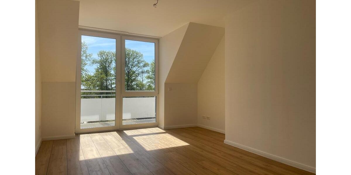 Dachgeschoßwohnung Tessin - 3 Zimmer, 71 m&sup2;, 600&euro; | Angebot:26420494