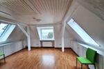 Dachgeschoßwohnung Flensburg - 2.5 Zimmer, 75 m&sup2;, 670&euro; | Angebot:26263086