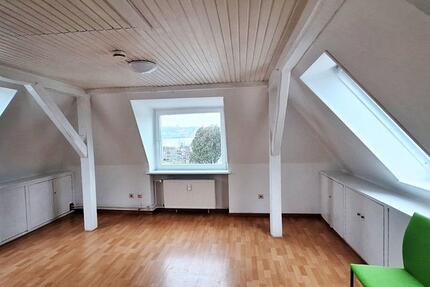 Wohnung Flensburg - 2.5 Zimmer, 75 m&sup2;, 670&euro; | Angebot:26263086
