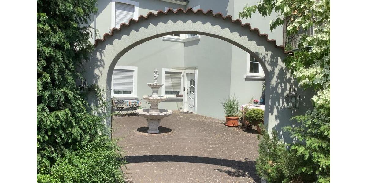 2 Zimmer, Küchenzeile, Bad. 1 zimmer