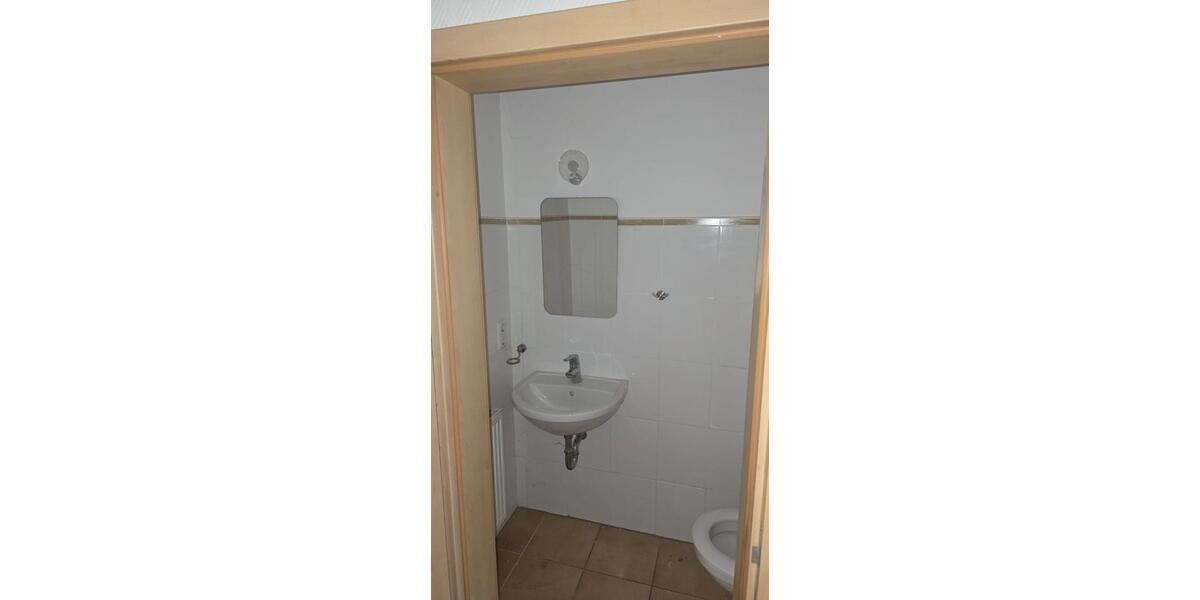 Erdgeschoßwohnung Samtens - 3 Zimmer, 95 m&sup2;, 1.140&euro; | Angebot:26553098