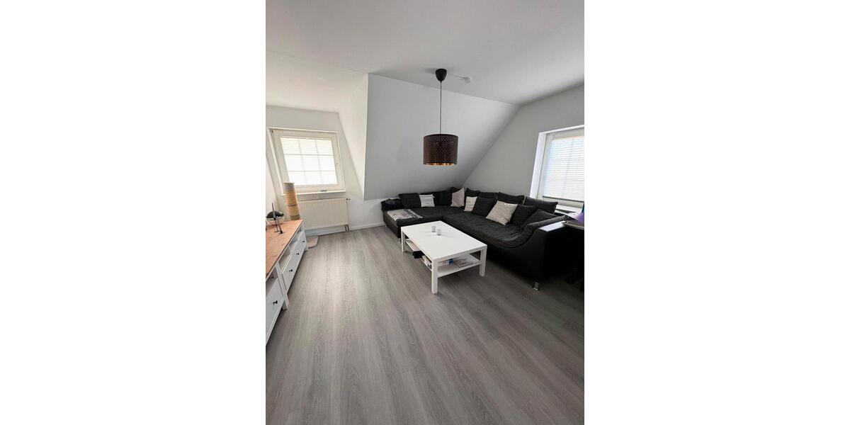 Dachgeschoßwohnung Heiligenhafen - 3 Zimmer, 99 m&sup2;, 1.290&euro; | Angebot:26582525