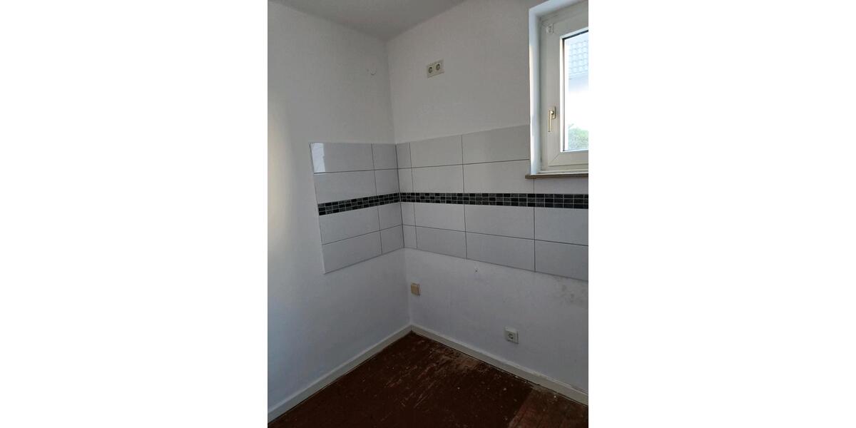 Erdgeschoßwohnung Solingen Mitte - 1 Zimmer, 45 m&sup2;, 590&euro; | Angebot:26545965