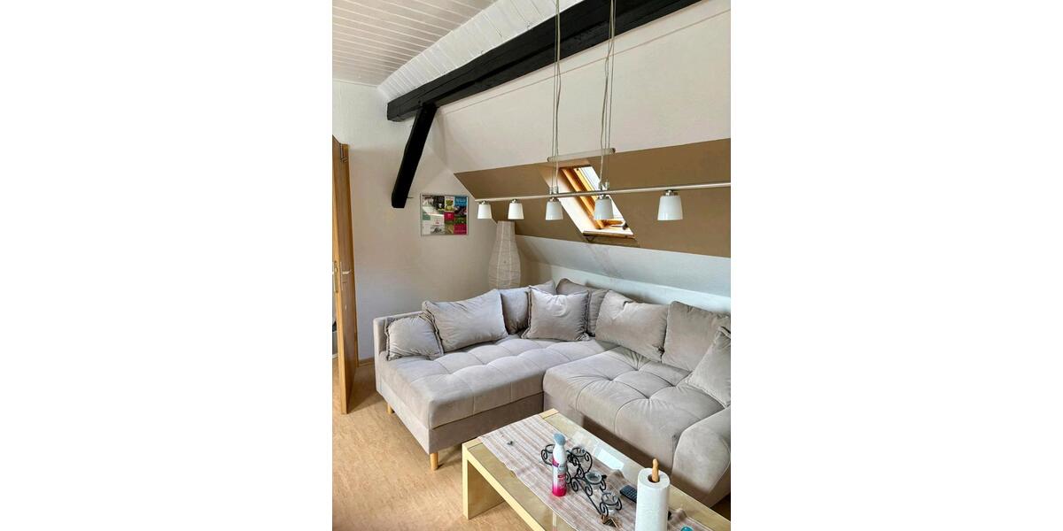 Dachgeschoßwohnung Battenberg (Eder) - 4 Zimmer, 80 m&sup2;, 610&euro; | Angebot:25168370