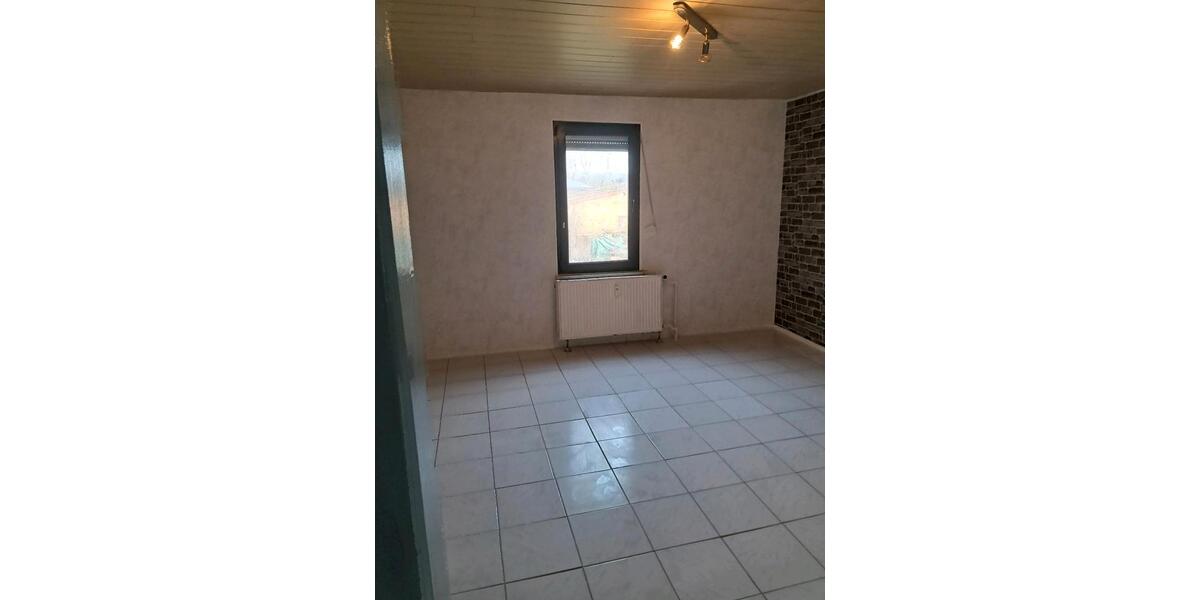 Etagenwohnung Sulzbach (Saar) - 1 Zimmer, 45 m&sup2;, 350&euro; | Angebot:24409966