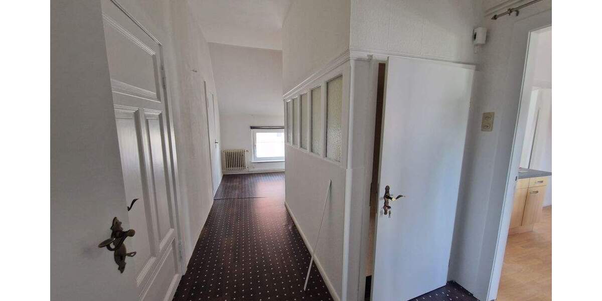 Etagenwohnung Varel - 3 Zimmer, 75 m&sup2;, 525&euro; | Angebot:24872709