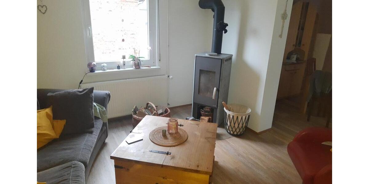 Helle 3 Zimmer Wgh. Küche+Bad 2 zimmer