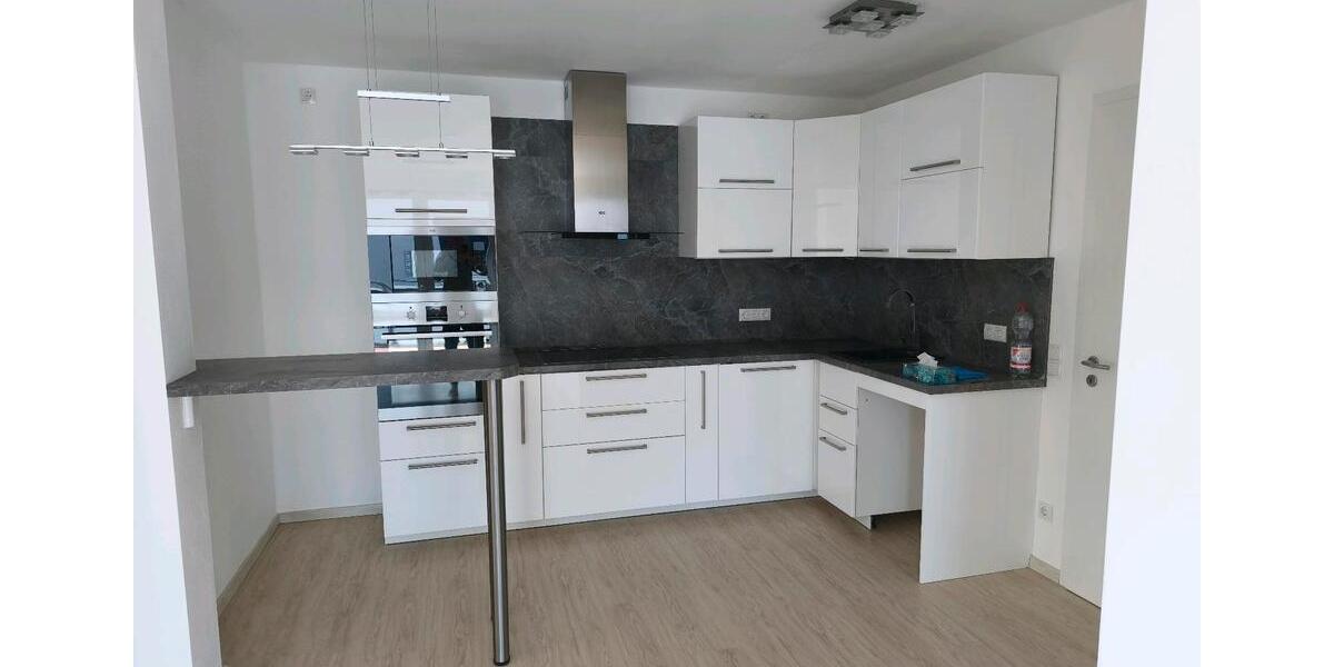 Etagenwohnung Köfering - 2 Zimmer, 69 m&sup2;, 890&euro; | Angebot:26049404