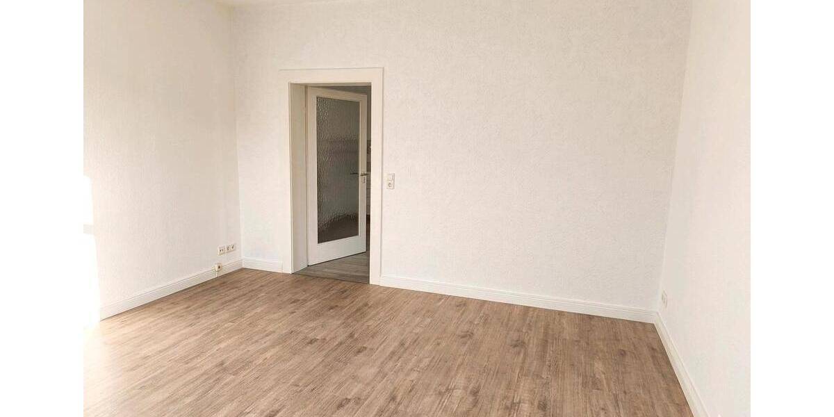 Erdgeschoßwohnung Burkhardtsdorf - 2 Zimmer, 63 m&sup2;, 315&euro; | Angebot:26631303