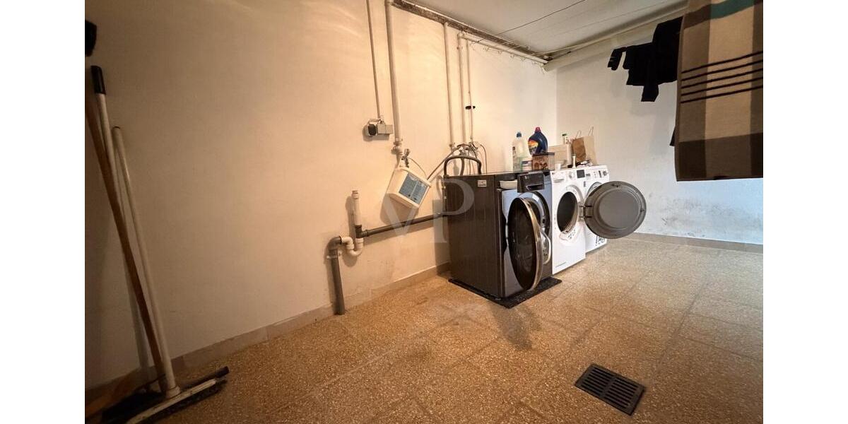 Dachgeschoßwohnung Bad Windsheim - 4 Zimmer, 89 m&sup2;, 900&euro; | Angebot:25961548