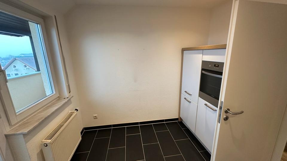 Etagenwohnung Blankenhain - 4 Zimmer, 125 m&sup2;, 900&euro; | Angebot:26604354