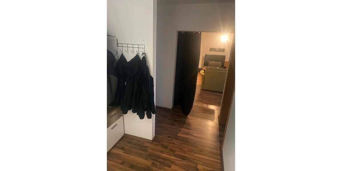 Etagenwohnung Oederan - 2 Zimmer, 77 m&sup2;, 500&euro; | Angebot:25300254