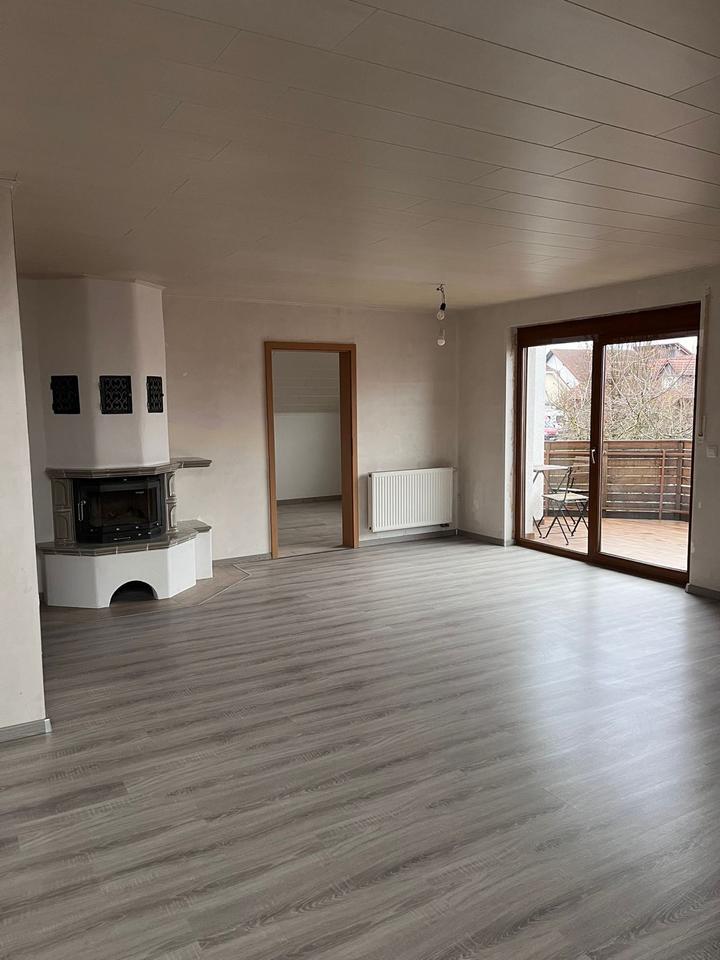 Schöne 3 Zimmer Wohnung zimmer