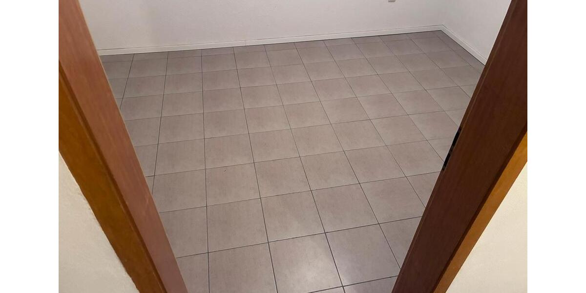 Wohnen auf Zeit Riedstadt - 5 Zimmer, 15 m&sup2;, 500&euro; | Angebot:26194049