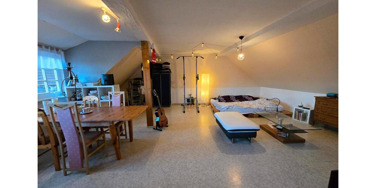 Dachgeschoßwohnung Marburg Cappel - 1 Zimmer, 47 m&sup2;, 445&euro; | Angebot:24988975