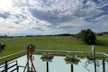 Wohnung zum Mieten in Erdweg 1.410 € 121 m² 3 zimmer