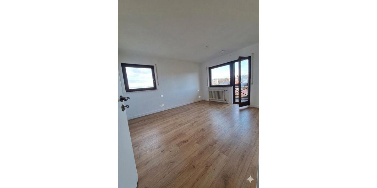 Etagenwohnung Karlsbad - 3 Zimmer, 90 m&sup2;, 990&euro; | Angebot:26702464