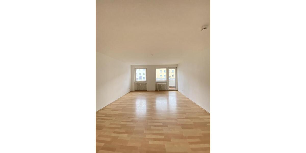 Erdgeschoßwohnung Solingen - 3 Zimmer, 71 m&sup2;, 709&euro; | Angebot:24372276