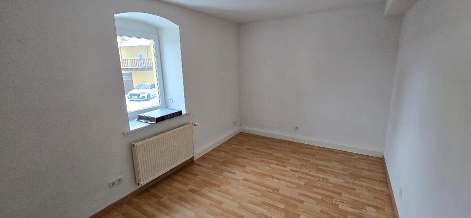 Erdgeschoßwohnung Querfurt - 4 Zimmer, 93 m&sup2;, 550&euro; | Angebot:24786671