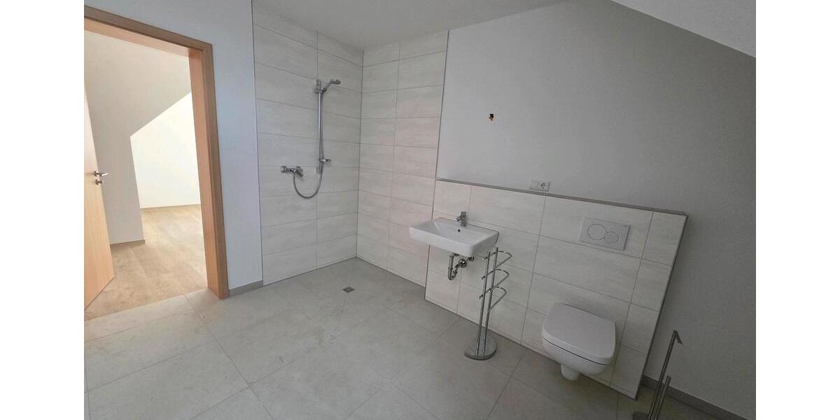 Etagenwohnung Preußisch Oldendorf - 3 Zimmer, 72 m&sup2;, 720&euro; | Angebot:25974593