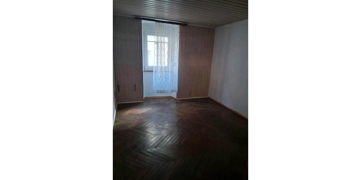Erdgeschoßwohnung Bretten - 4 Zimmer, 78 m&sup2;, 750&euro; | Angebot:26578963
