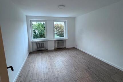 Wohnen auf Zeit Düsseldorf Düsseltal - 1 Zimmer, 18 m&sup2;, 575&euro; | Angebot:25136869