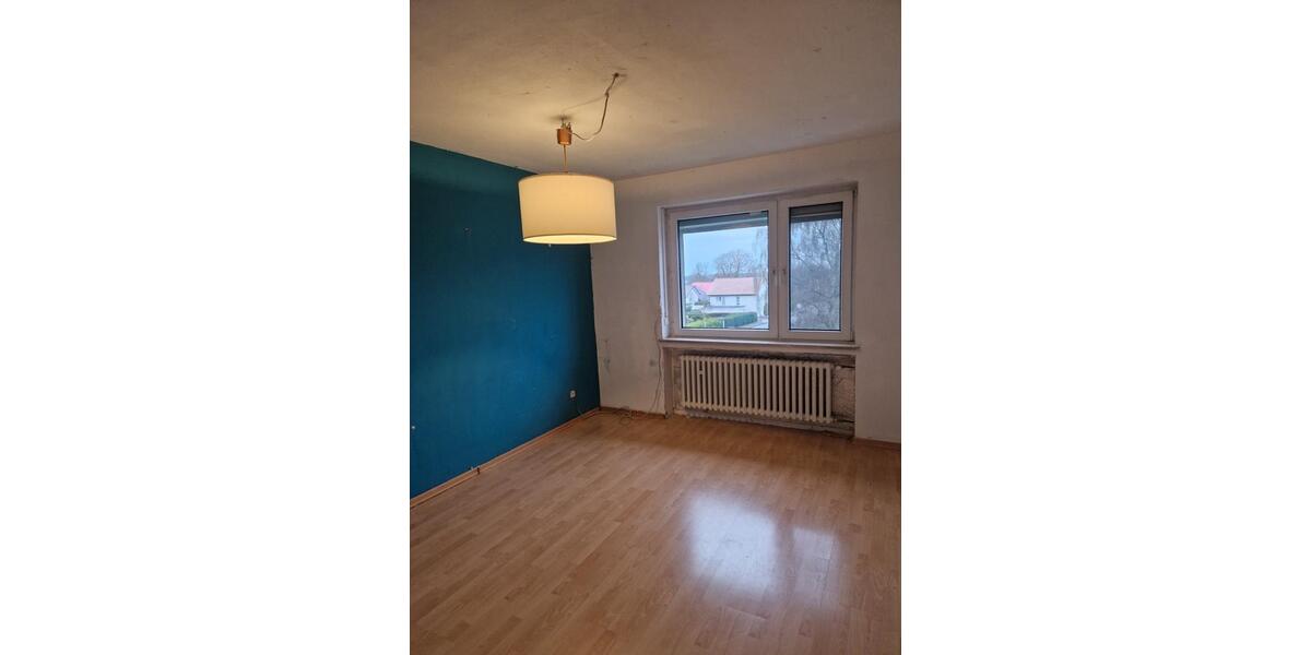 Etagenwohnung Halle - 4 Zimmer, 92 m&sup2;, 850&euro; | Angebot:25805532