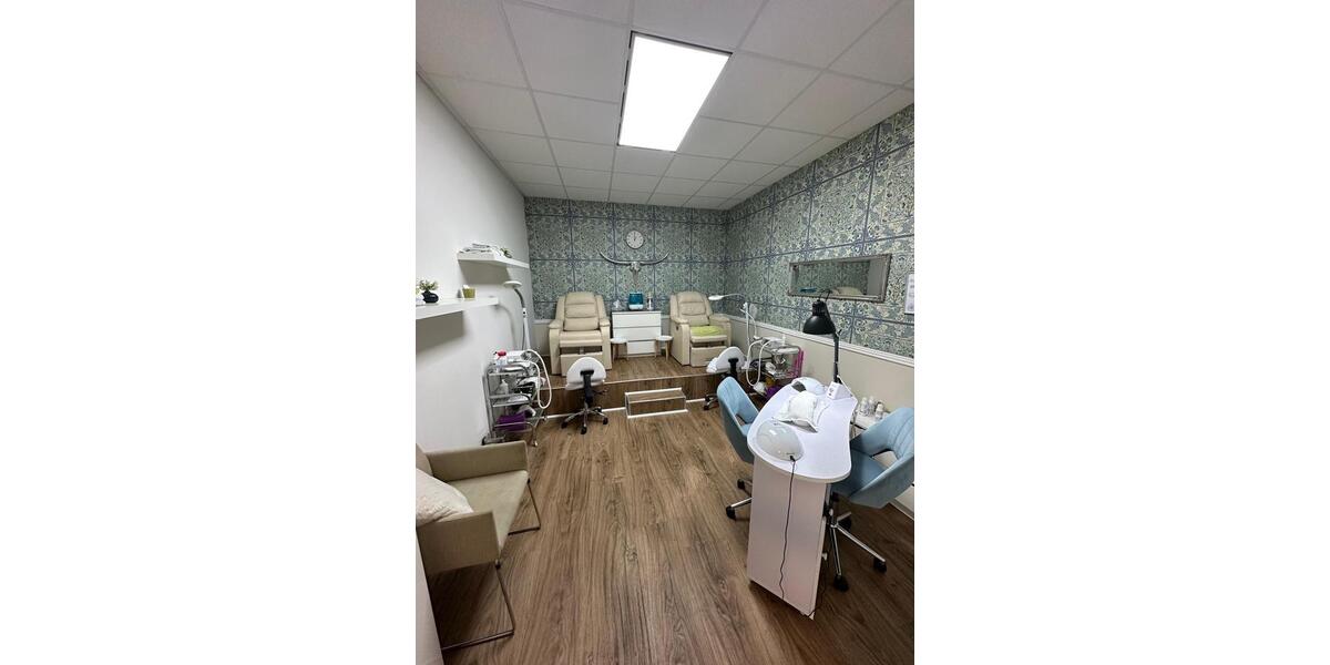 Gewerbeobjekt Neumünster - 2.699&euro; | Angebot:25794058