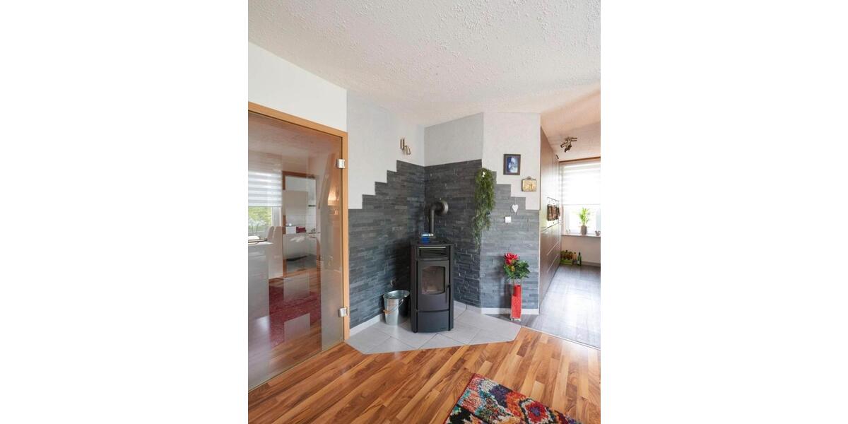 Helle und schöne Wohnung zu vermieten 3 zimmer