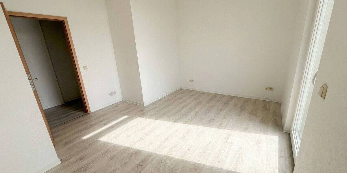 Etagenwohnung Dessau-Roßlau Roßlau - 2 Zimmer, 59 m&sup2;, 443&euro; | Angebot:26040846
