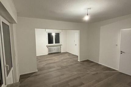 !Vorankündigung! Bad Sassendorf: 3 ½ Zimmer Wohnung mit EBK zimmer