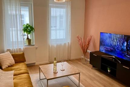 Wohnen auf Zeit Esslingen am Neckar Brühl - 3 Zimmer, 67 m&sup2;, 1.860&euro; | Angebot:25510287