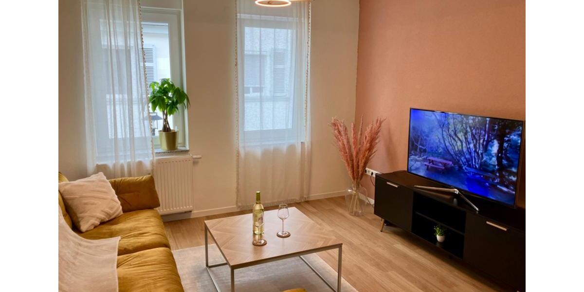 Wohnen auf Zeit Esslingen am Neckar Brühl - 3 Zimmer, 67 m&sup2;, 1.860&euro; | Angebot:25510287