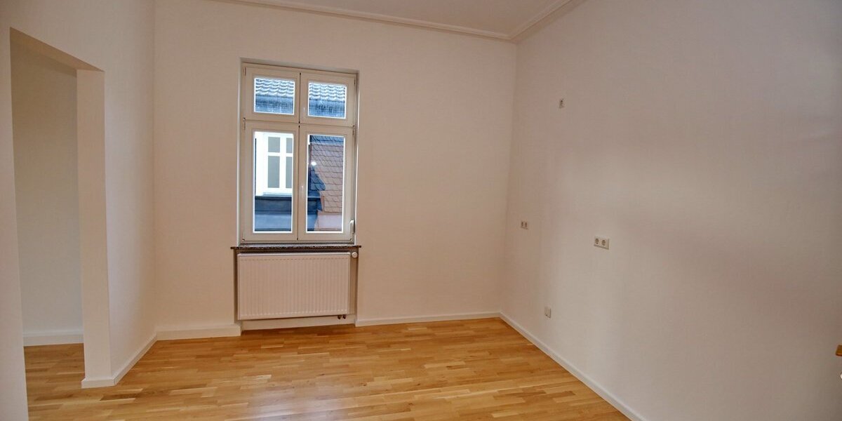 Kernsanierte Altbauetage in absoluter Innenstadtlage 4 zimmer