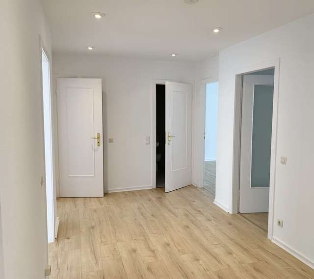 Etagenwohnung Düsseldorf Pempelfort - 4 Zimmer, 102 m&sup2;, 1.530&euro; | Angebot:27250288