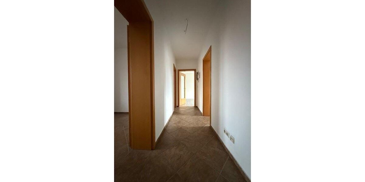 Etagenwohnung Halberstadt - 3 Zimmer, 58 m&sup2;, 355&euro; | Angebot:26379983