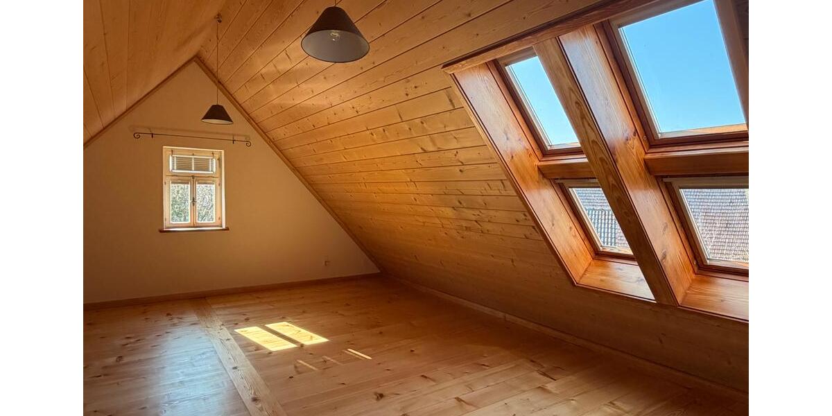 Einfamilienhaus Schlüchtern - 3 Zimmer, 150 m&sup2;, 1.350&euro; | Angebot:25964514