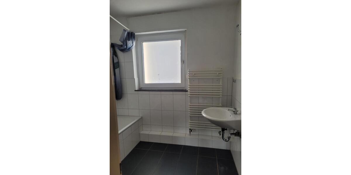 Etagenwohnung Kassel Philippinenhof-Warteberg - 4 Zimmer, 80 m&sup2;, 680&euro; | Angebot:25354697