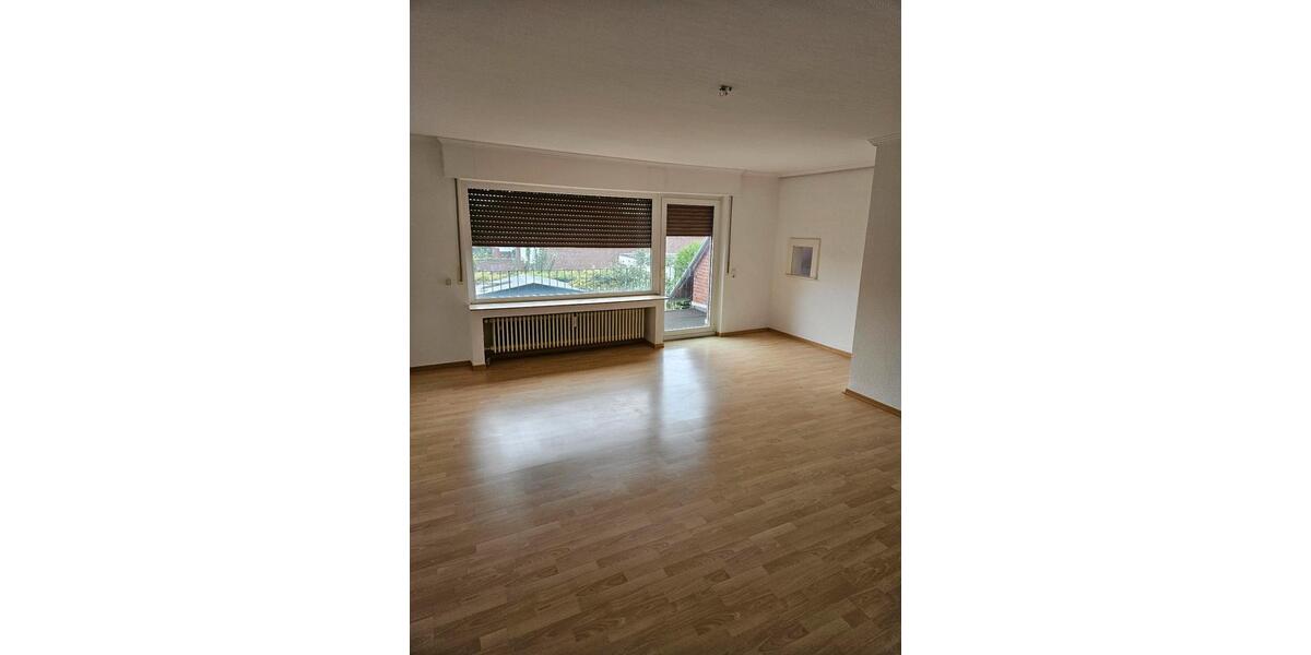 Etagenwohnung Willich - 3 Zimmer, 100 m&sup2;, 1.200&euro; | Angebot:24814536