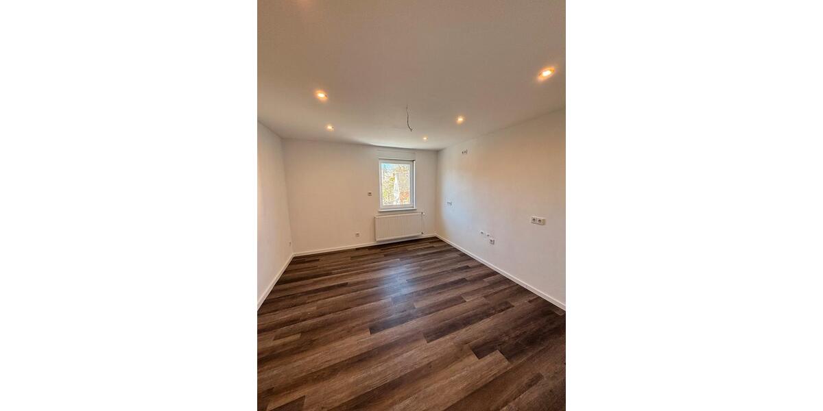 Etagenwohnung Homburg - 2 Zimmer, 60 m&sup2;, 750&euro; | Angebot:26248597