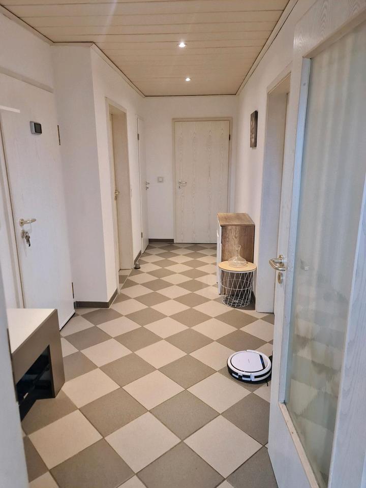 Schöne 2,5 Zimmer Wohnung ca 70qm in Top Lage