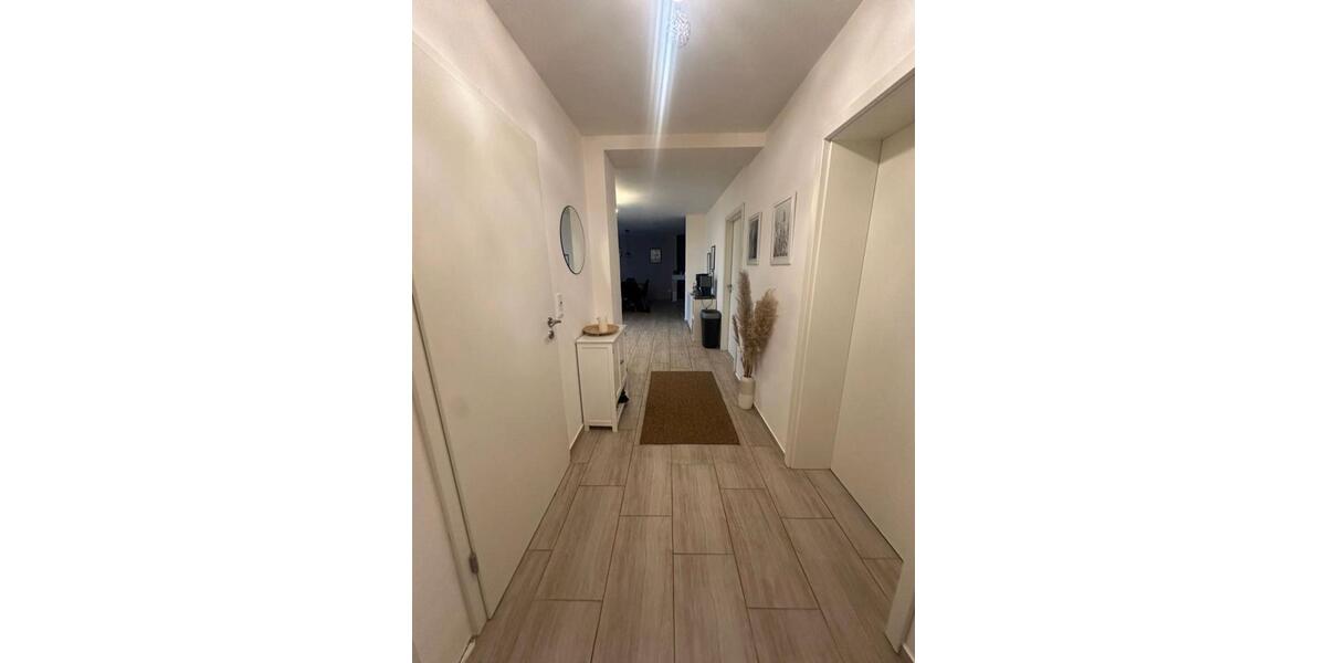 Etagenwohnung Neunkirchen - 3 Zimmer, 85 m&sup2;, 750&euro; | Angebot:25258684