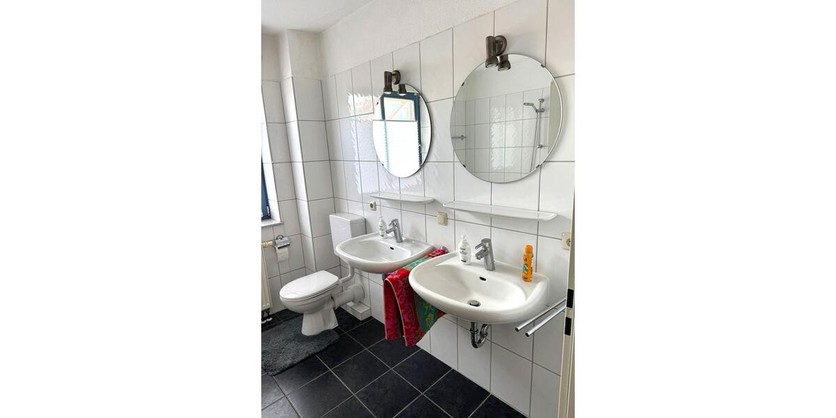 Erdgeschoßwohnung Hiddenhausen - 3 Zimmer, 69 m&sup2;, 330&euro; | Angebot:26045474