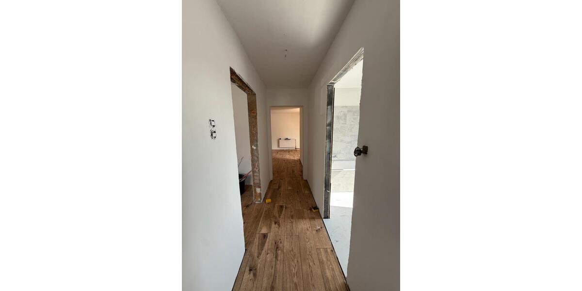 Etagenwohnung Grimmen - 2 Zimmer, 55 m&sup2;, 650&euro; | Angebot:24394336